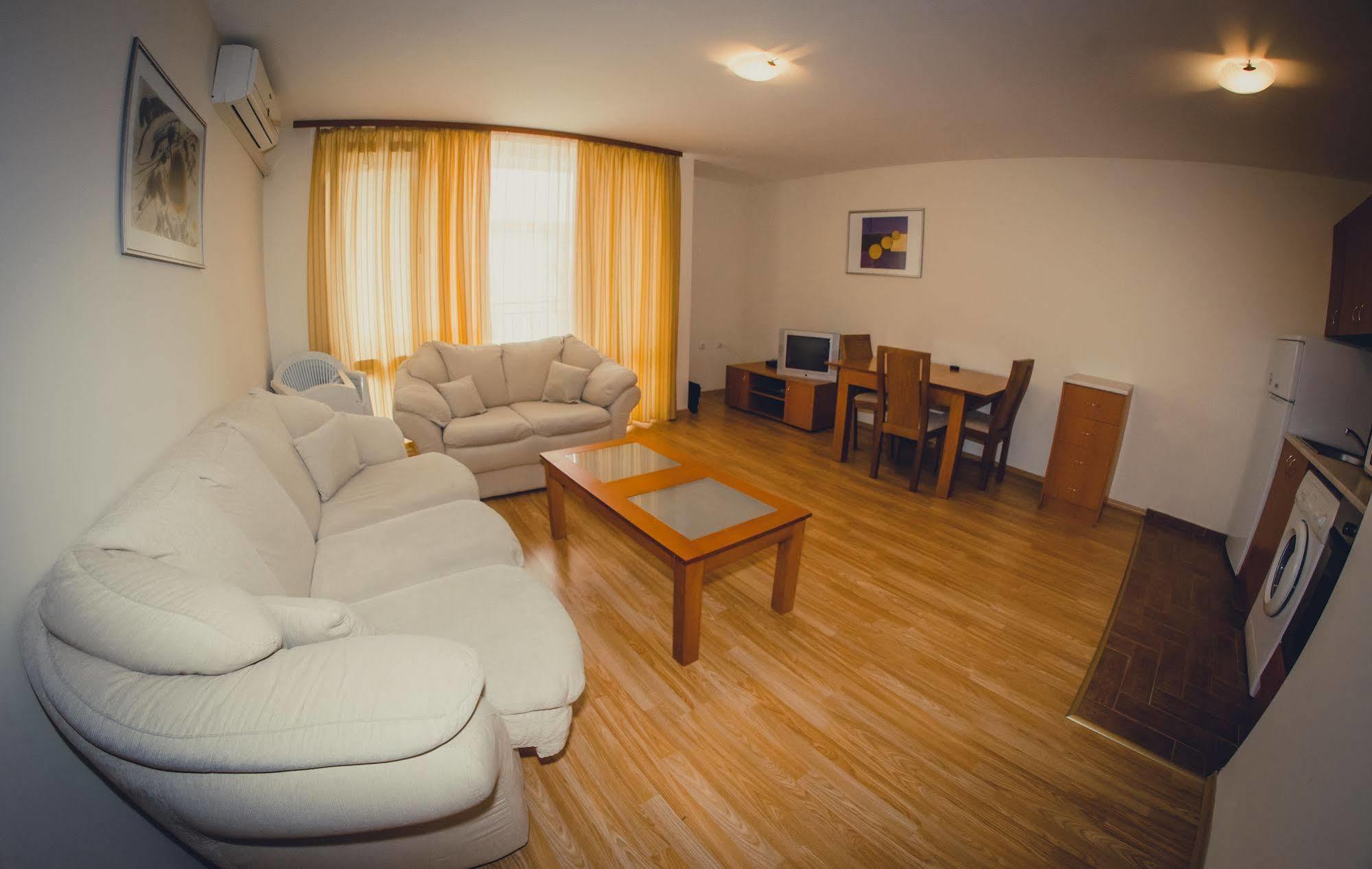 Gt Green Fort Beach Apartments 써니비치 외부 사진
