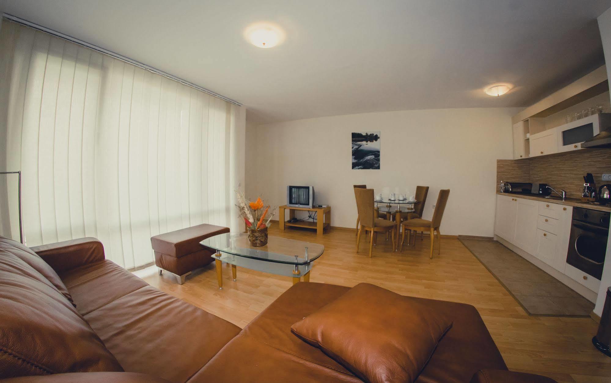 Gt Green Fort Beach Apartments 써니비치 외부 사진