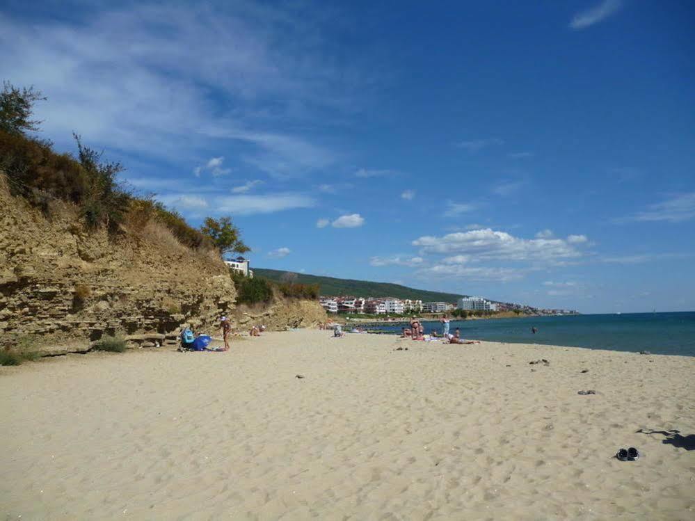 Gt Green Fort Beach Apartments 써니비치 외부 사진